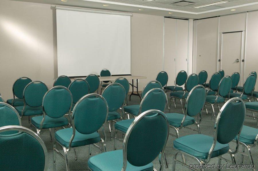 Residence&Conference Centre - Hamilton Extérieur photo